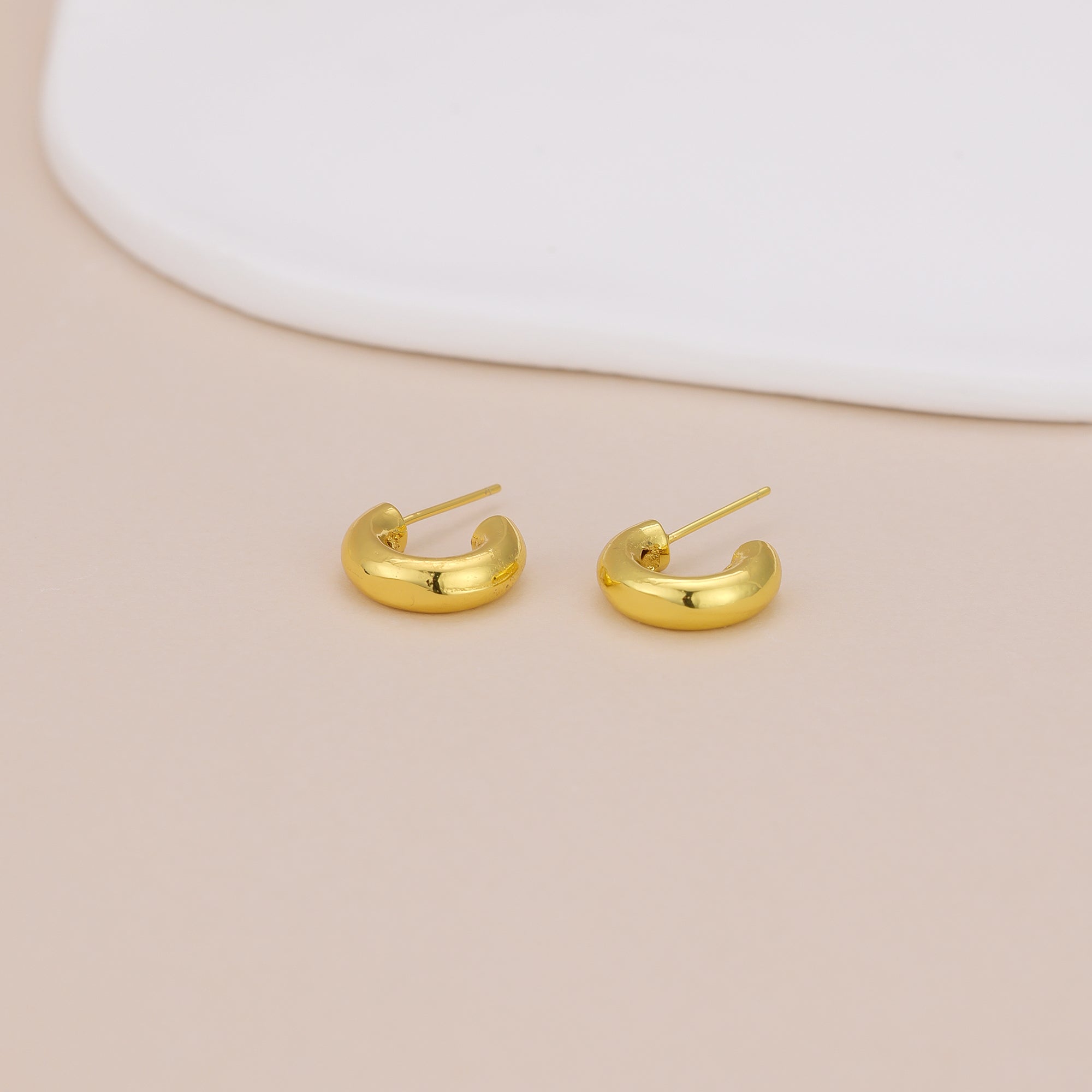 Thick Open Huggie Hoop Earrings E063