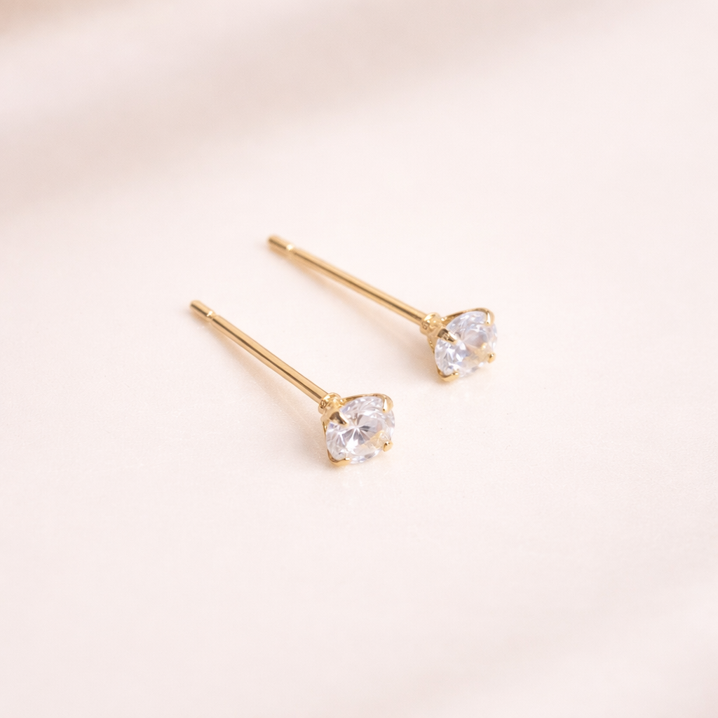 18K Gold Vermeil Crystal Diamond Stud Earrings E107