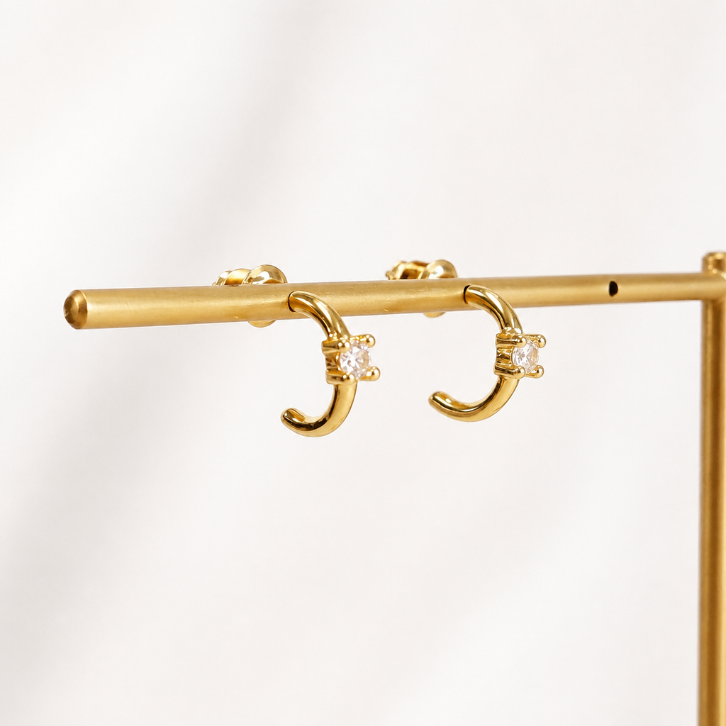 14k gold solitaire crystal open huggie hoop earrings E301