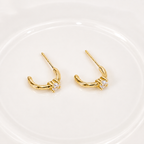 14k gold solitaire crystal open huggie hoop earrings E301