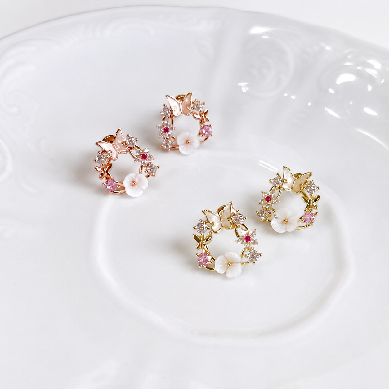 Butterfly & flower wreath dainty cute stud earrings E292