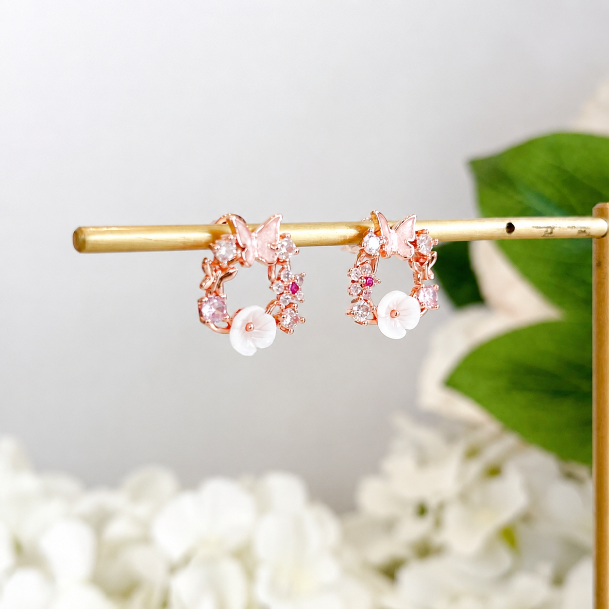 Butterfly & flower wreath dainty cute stud earrings E292