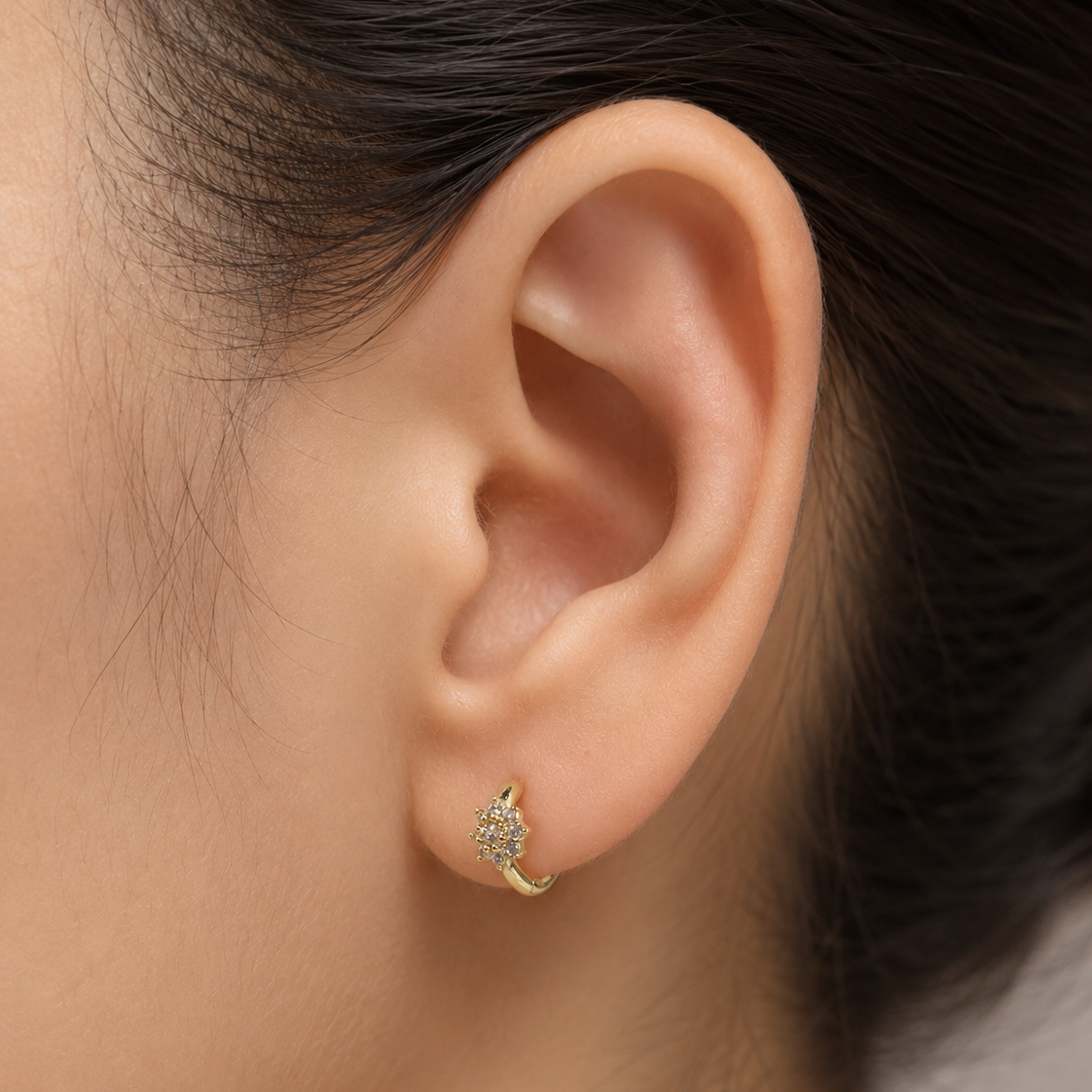 Cubic Zirconia dainty flower huggie hoop earrings E277