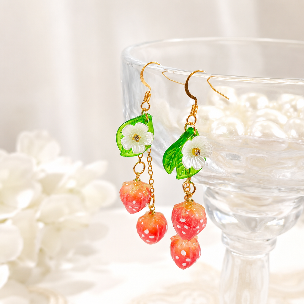 Duo strawberry & flower dangle drop earrings E246
