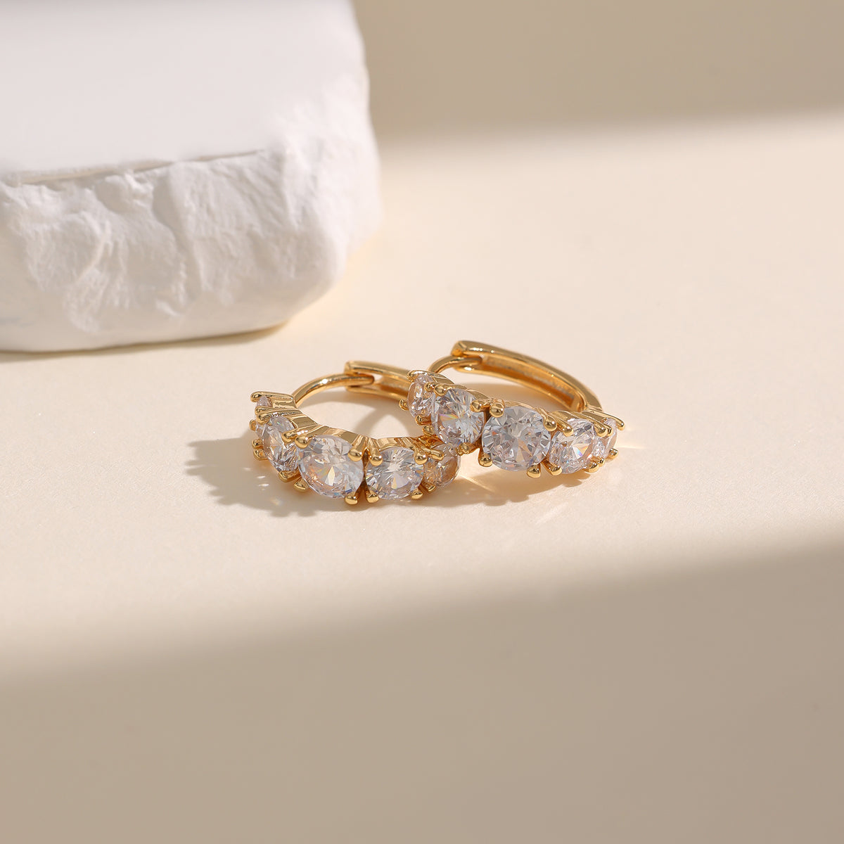 Paved baguette CZ huggie hoop earrings E255