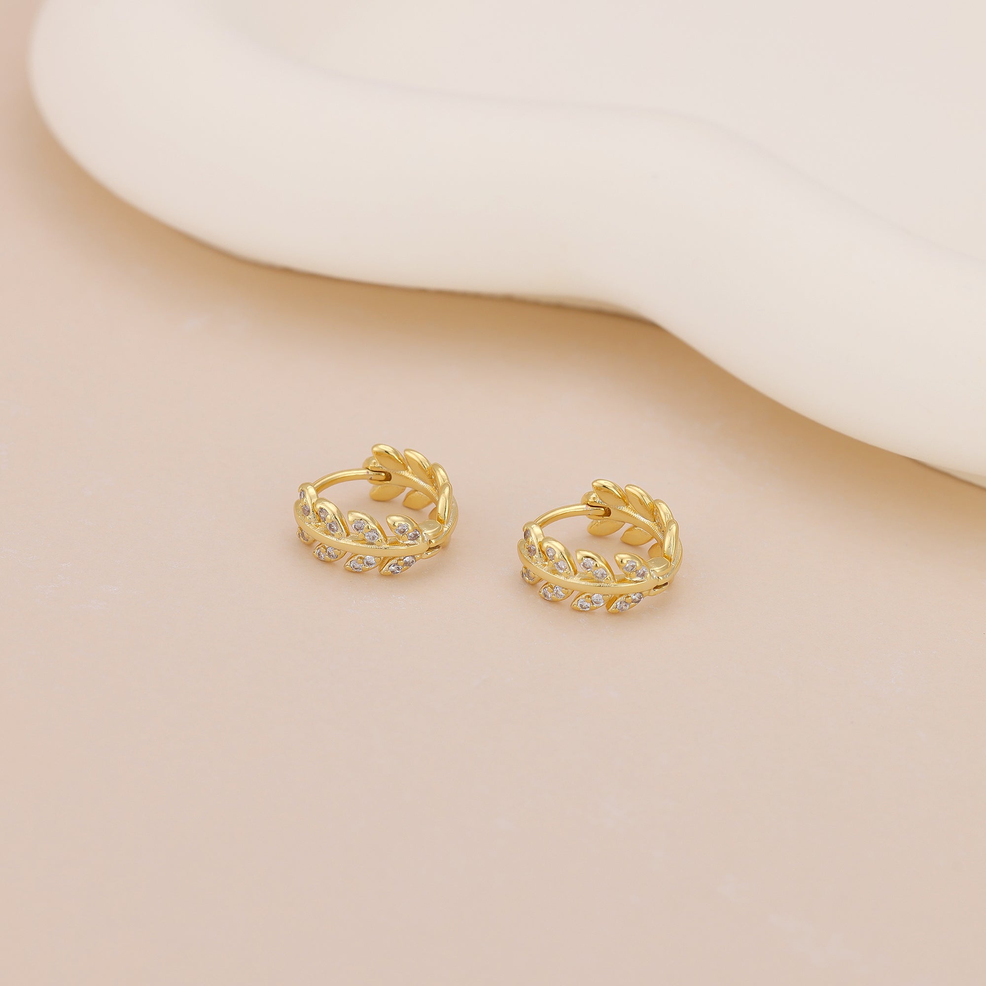 Gold Leaf Huggie Hoop Earrings E043