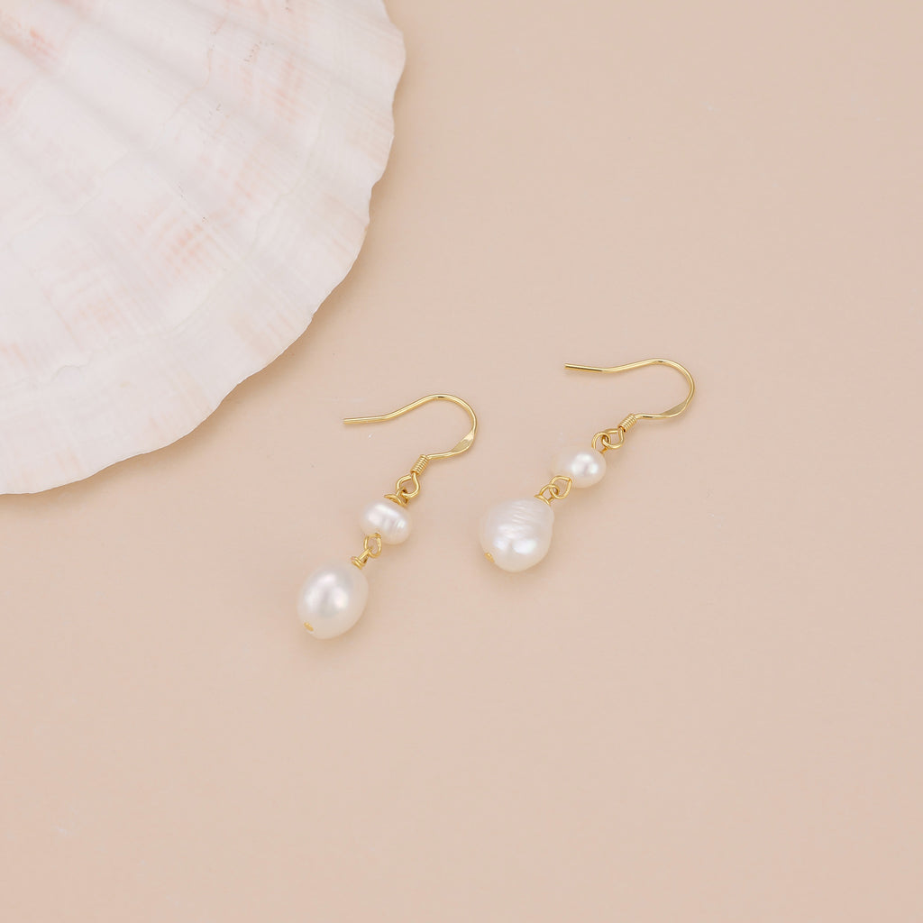 Freshwater Pearl Drop Earrings E180