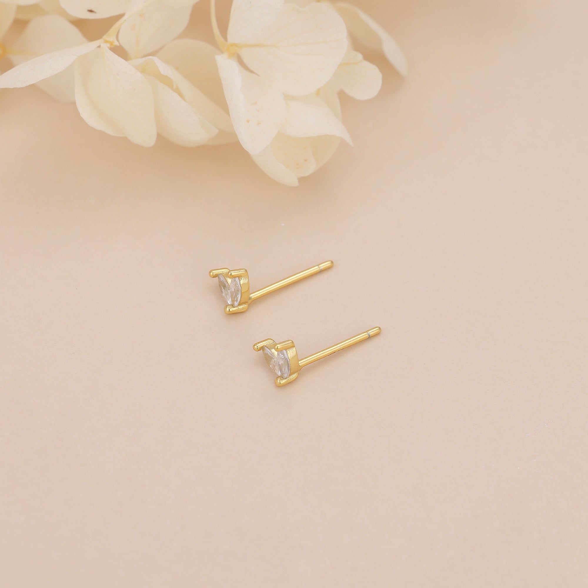 18K Gold Vermeil Marquise Crystal Flower Stud Earrings E100