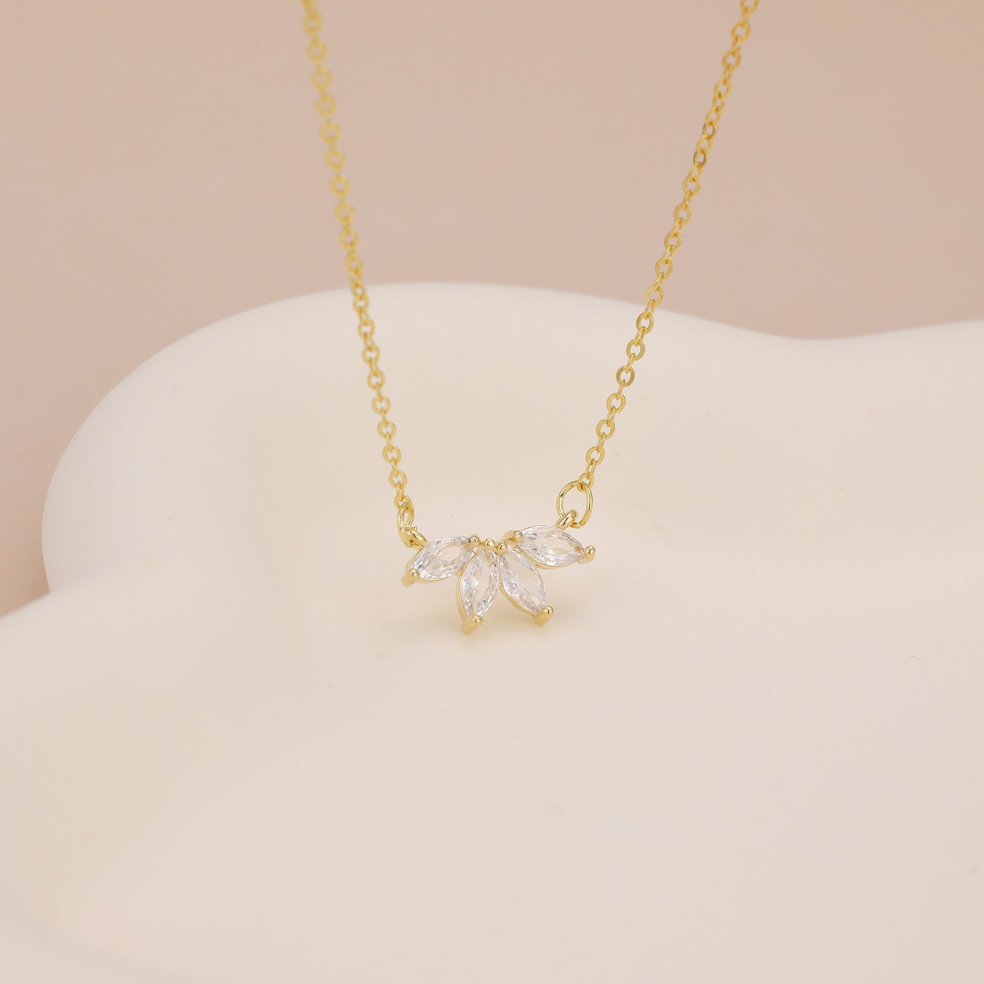 Marquise crystal flower dainty necklace N024