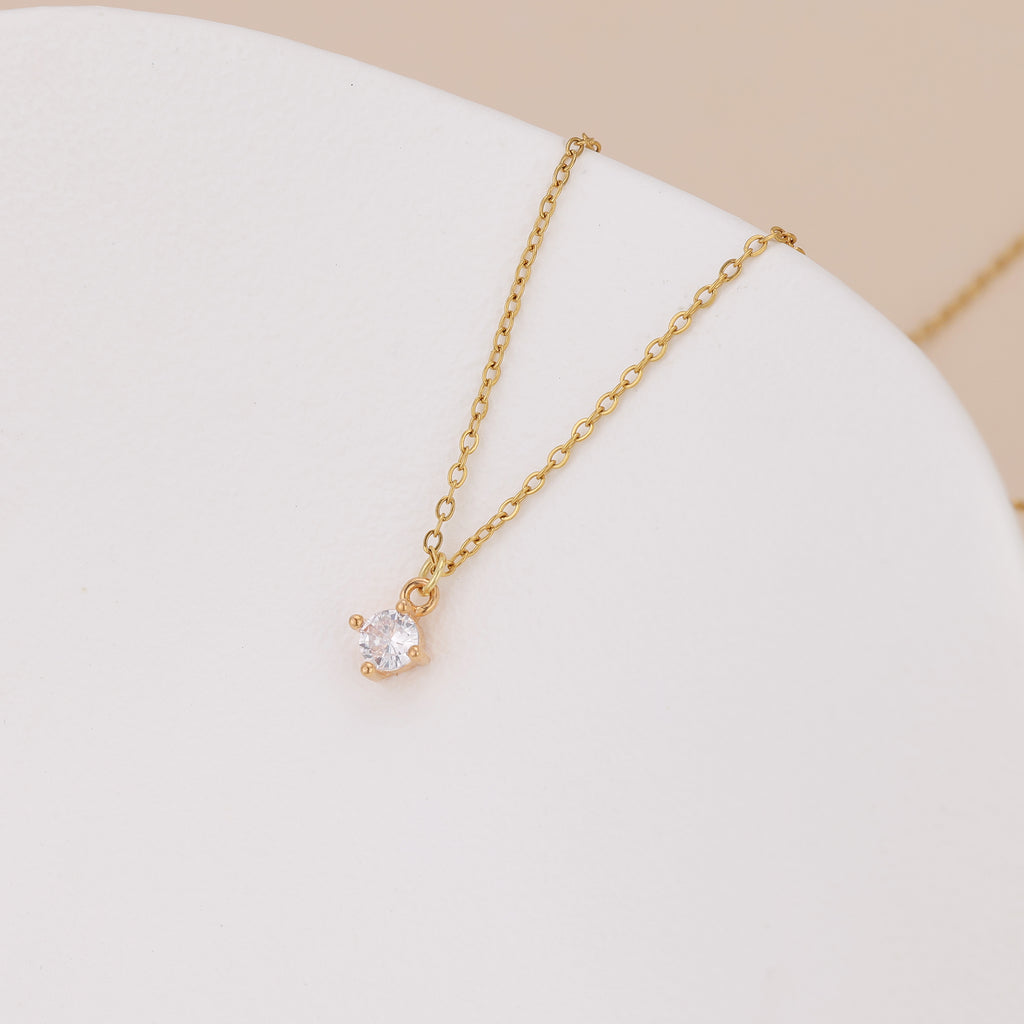 Solitaire single crystal pendant dainty necklace N017