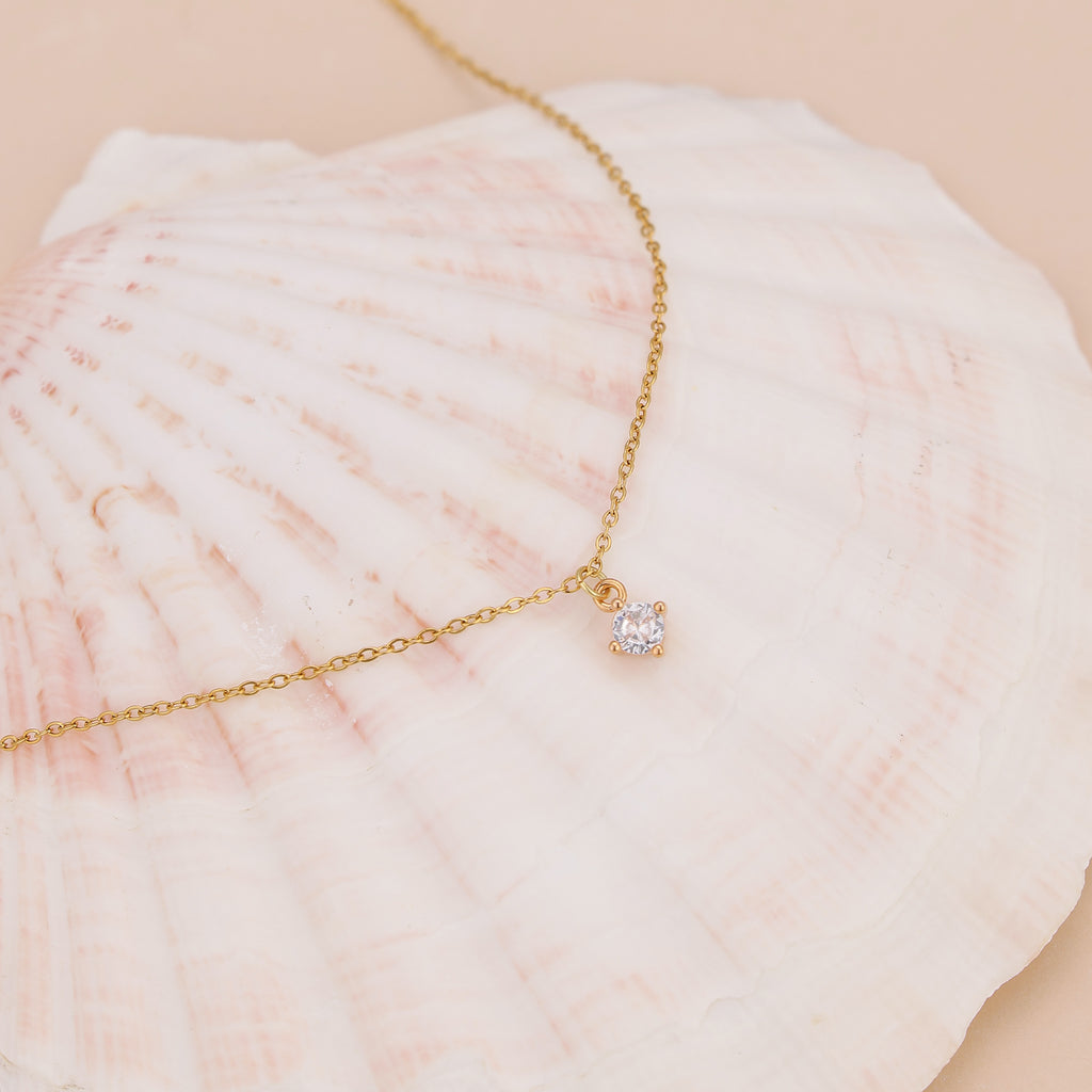 Solitaire single crystal pendant dainty necklace N017
