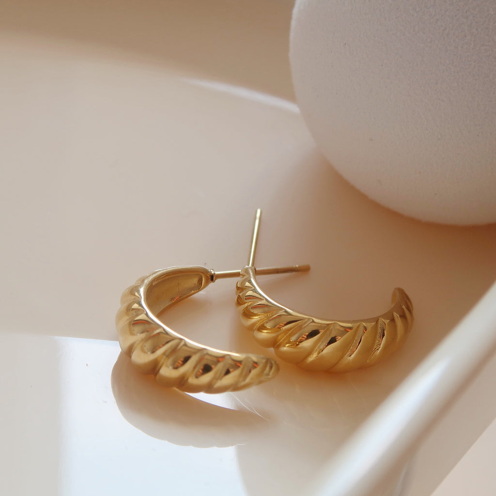 Rosey croissant twisted open hoop earrings