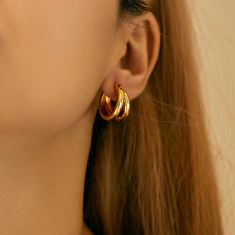 Gold Twisted Double-Band Huggie Hoop Earrings E286