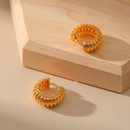 Gold Ribbed Chunky Huggie Hoop Earrings E281