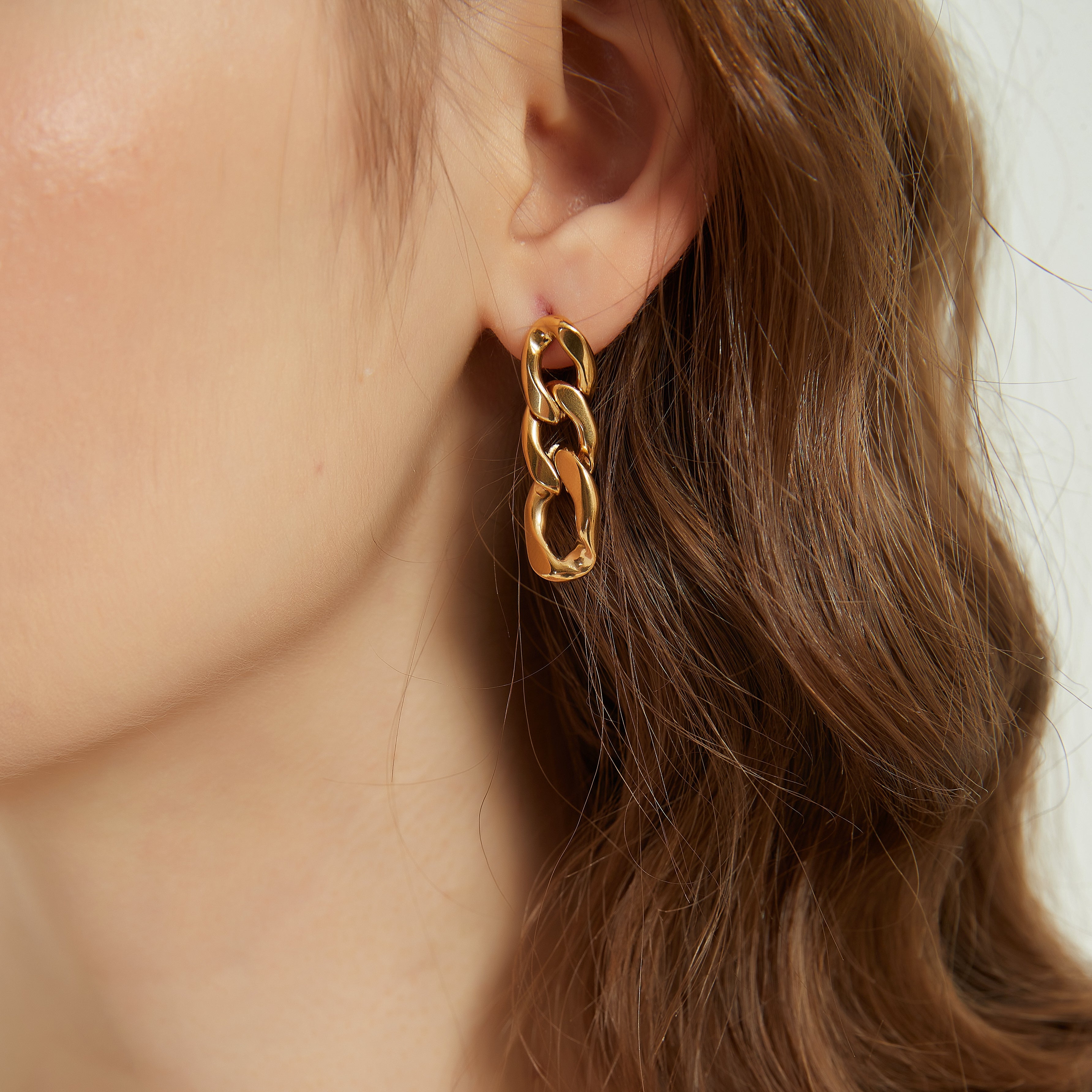 Maria chunky thick gold chain link dangle earrings