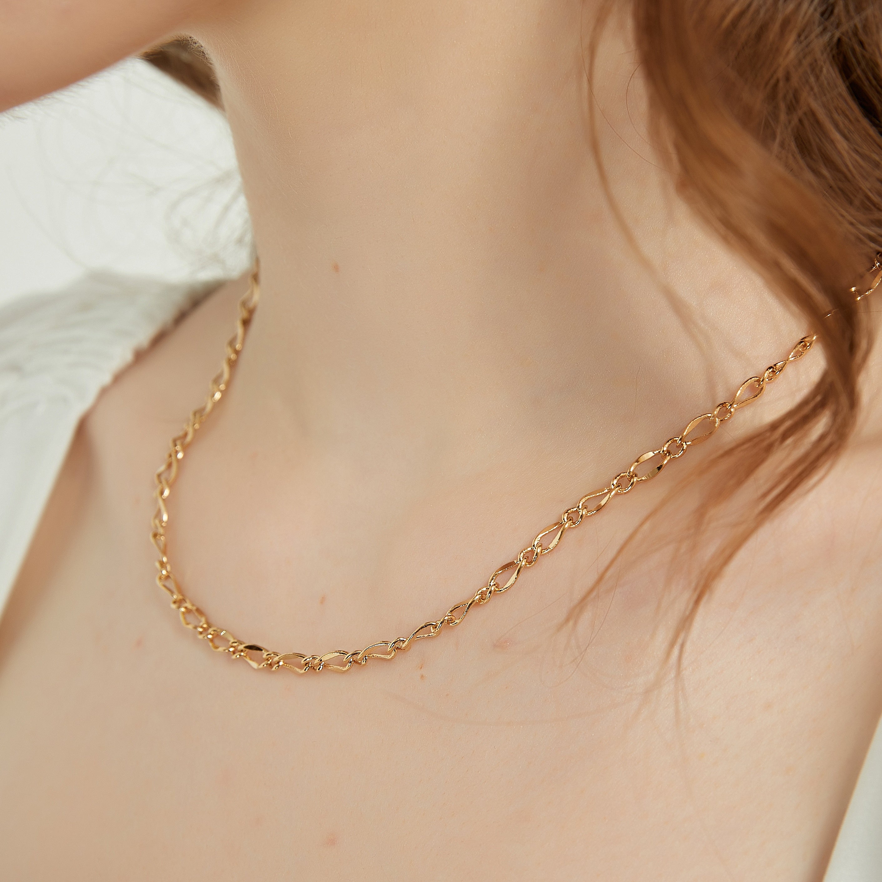 Caroline Gold Dainty Rolo Chain Layering Necklace