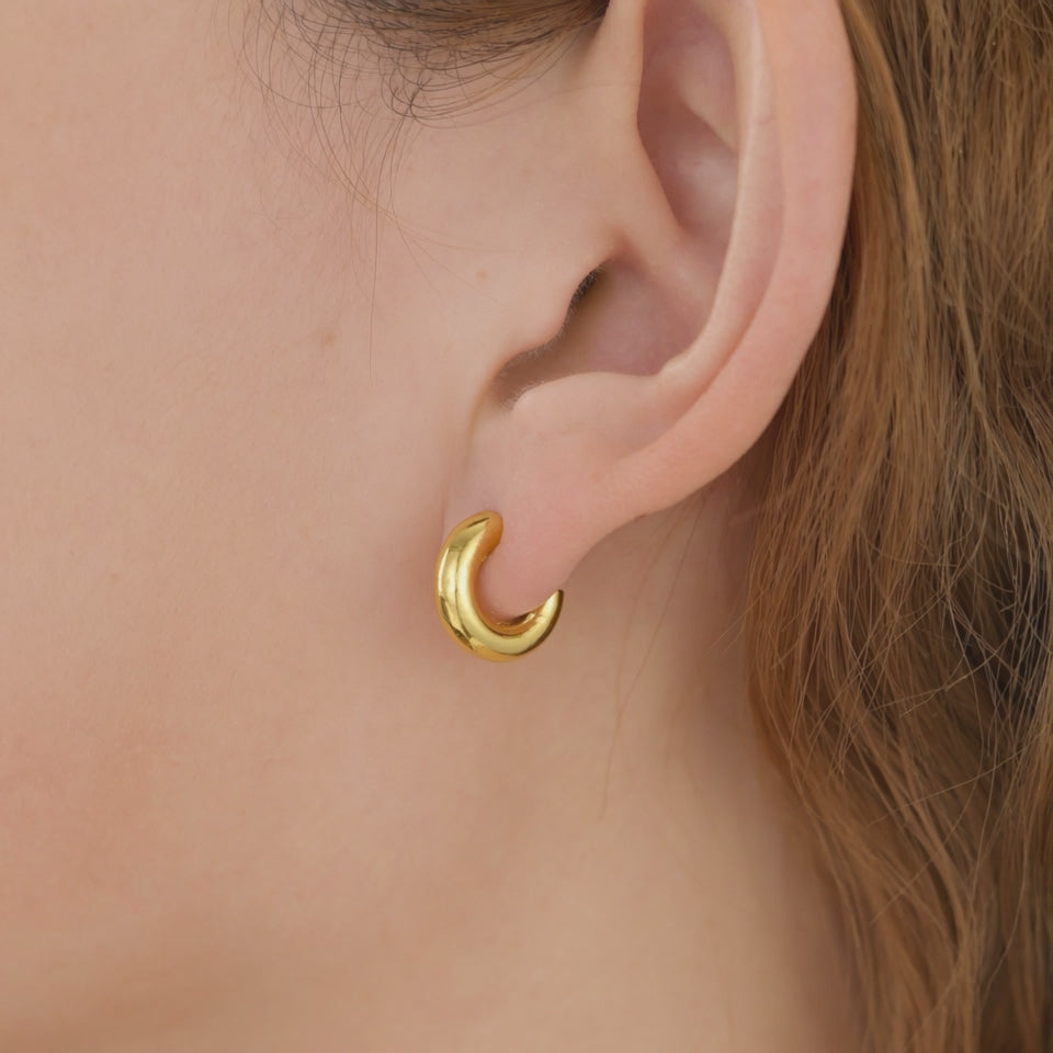 Thick Open Huggie Hoop Earrings E063