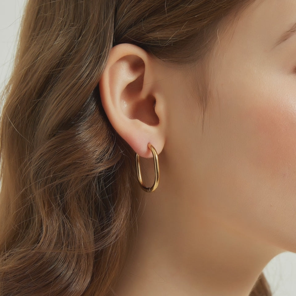 Oval Geometric Hoop Earrings E080