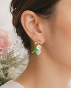 Resin clear green lime & flower dangle earrings E245