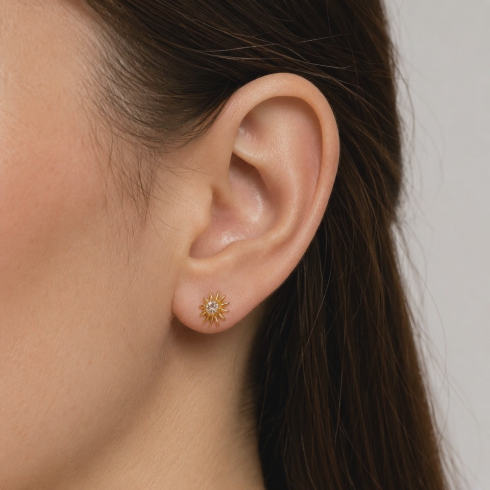 Gold Crystal Sunburst Stud Earrings E288