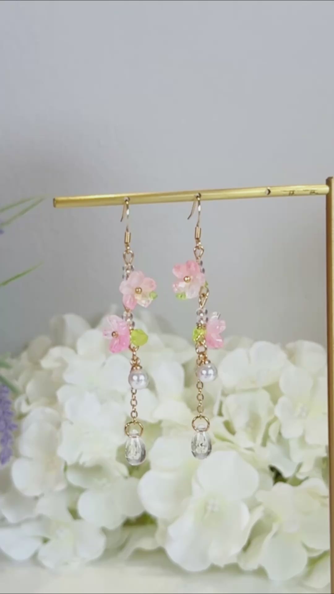 pink sakura green leave crystal dangle earrings E295