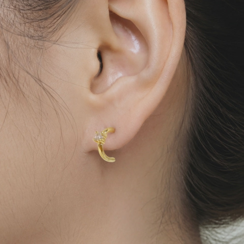 14k gold solitaire crystal open huggie hoop earrings E301